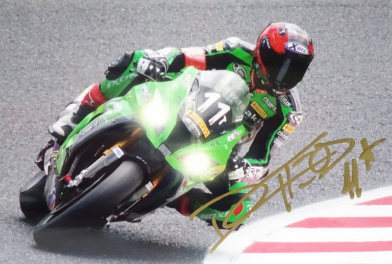 dolphin2_4's tweet photo. #suzuka8h
#鈴鹿8耐2019
@FIM_EWC
#DavidCheca
#JermyGuarmoni
#ErwanNigon
@teamkawasakisrc
2019FIM EWC Champion
2019鈴鹿8耐 12位 TEAM SRC KAWASAKI France/ジェルミー・ガルノニ/エルワン・ニゴン/デビッド・チェカ 組 https://t.co/5gwIdI8miZ