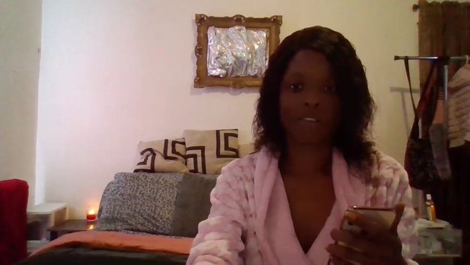 I'm online @MyFreeCams! #onmfc https://t.co/PwiALUP57c 💚 https://t.co/4KgApXdwaT<a class="tags" href="/tag/myfreecams">@myfreecams</a><a href="/tag/onmfc"class="tags">#onmfc</a>