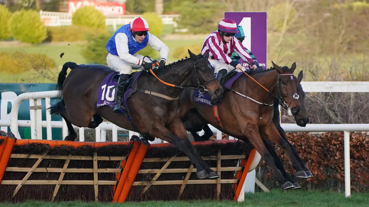 racingblogger's tweet image. 🇮🇪 💷If GREEN GLORY Wins the Lanzarote Hurdle I'll give £50 CASH to one of you Lucky People!! 🏅

To Enter: 

1️⃣ RT this Tweet 
2️⃣ Follow @racingblogger

🥇 instagram.com/racingblogger

#Cheltenhamfestival #Win #DRF #Horse 💚