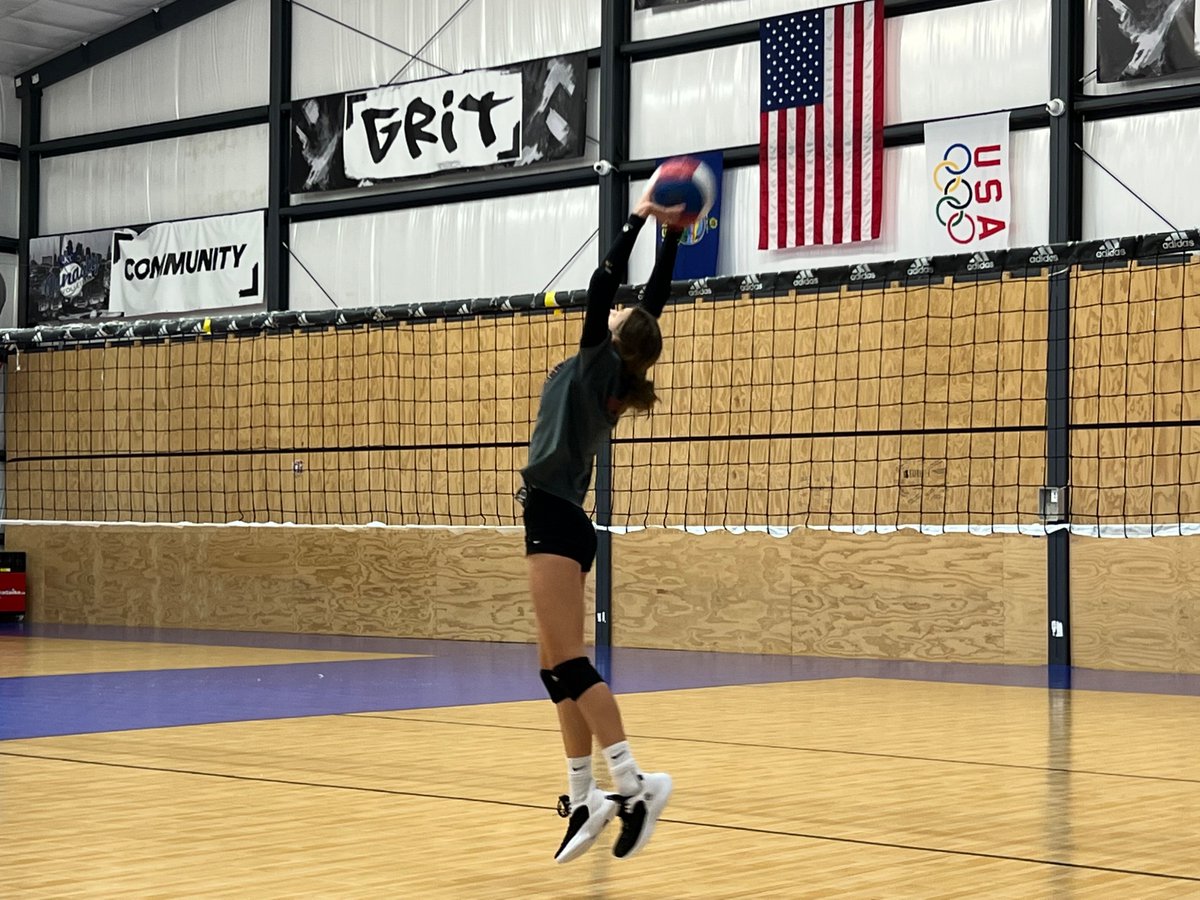 Jocelyn Heckman (@jheckman_11) on Twitter photo Weekly training with <a href="/ashleymullen_16/">Ashley Mullen</a> was the BEST! Can’t wait to watch her dominate in college!@UCLAVolley Weekly training with <a href="/ashleymullen_16/">Ashley Mullen</a> was the BEST! Can’t wait to watch her dominate in college!@UCLAVolley