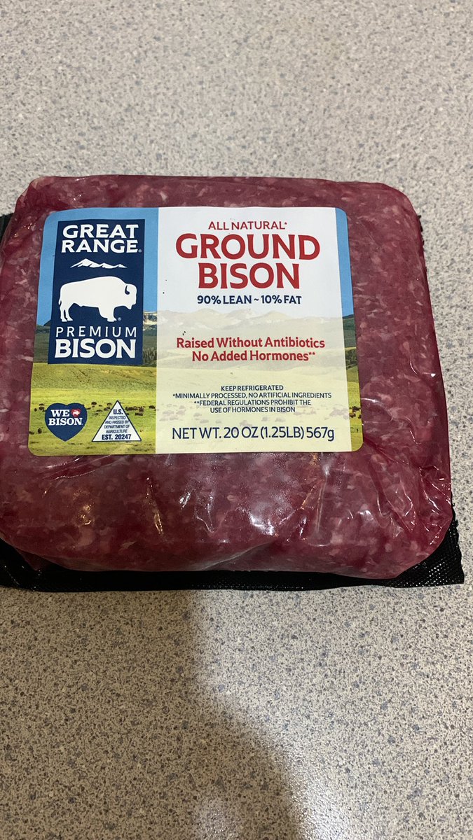 Leonel26935514's tweet photo. Me to cook bison idk how it’s gonna go but we gonna try to https://t.co/DUSPuQgMbJ