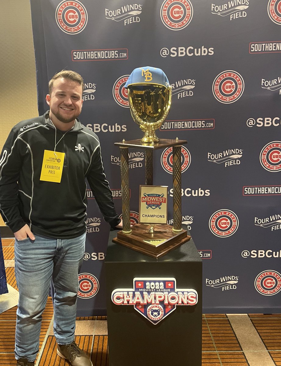 sam_weiderhaft's tweet photo. The 2022 Midwest League championship trophy, but make it more Myrtle.
#FirstHalfChamps https://t.co/gJfx4gUP5Z