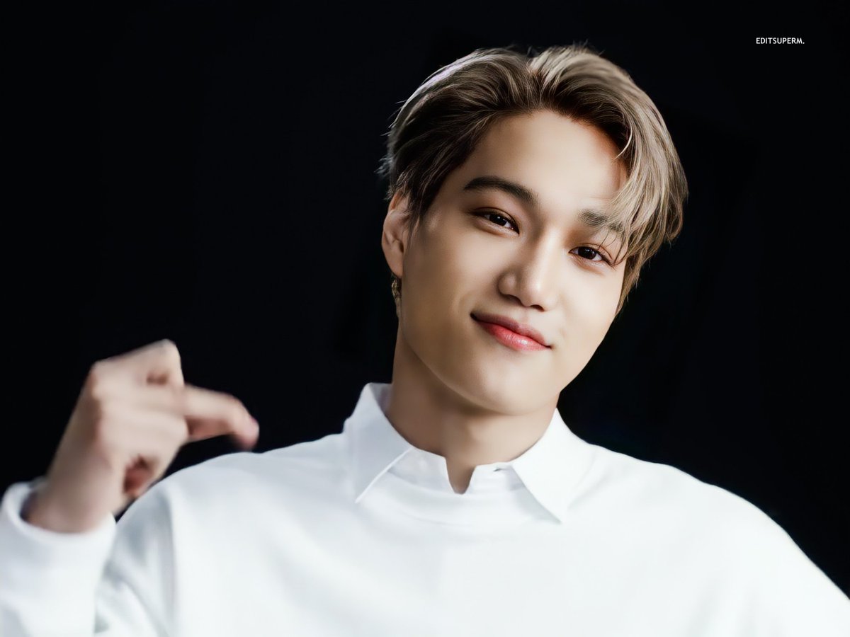 editsuperm's tweet photo. Happy Birthday Kim Jongin! 🎉🥳

#생일축하해김카이
#신이땅으로내려온날_햅삐카탄절
#카이는신이고_오늘생일임
#HappyKAIDay https://t.co/EvpEU9UghF