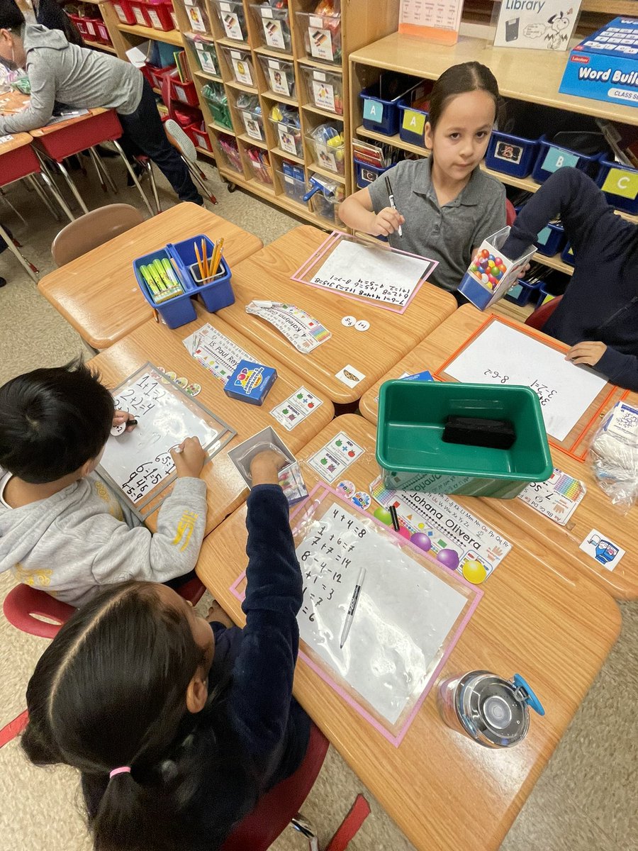 PS 280Q 1st grade tweet media