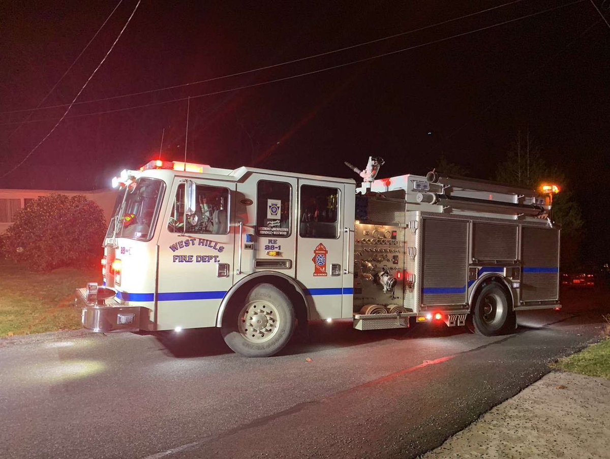 WestHillsRegFD's tweet photo. On Wednesday, shortly after 9PM, the West Hills Regional Fire Department was dispatched for a house fire in our first due area. Truck 28 was first on scene with nothing showing on the exterior. There was like smoke inside the residence due to a malfunctioning refrigerator. https://t.co/O8q1w4Qc8x