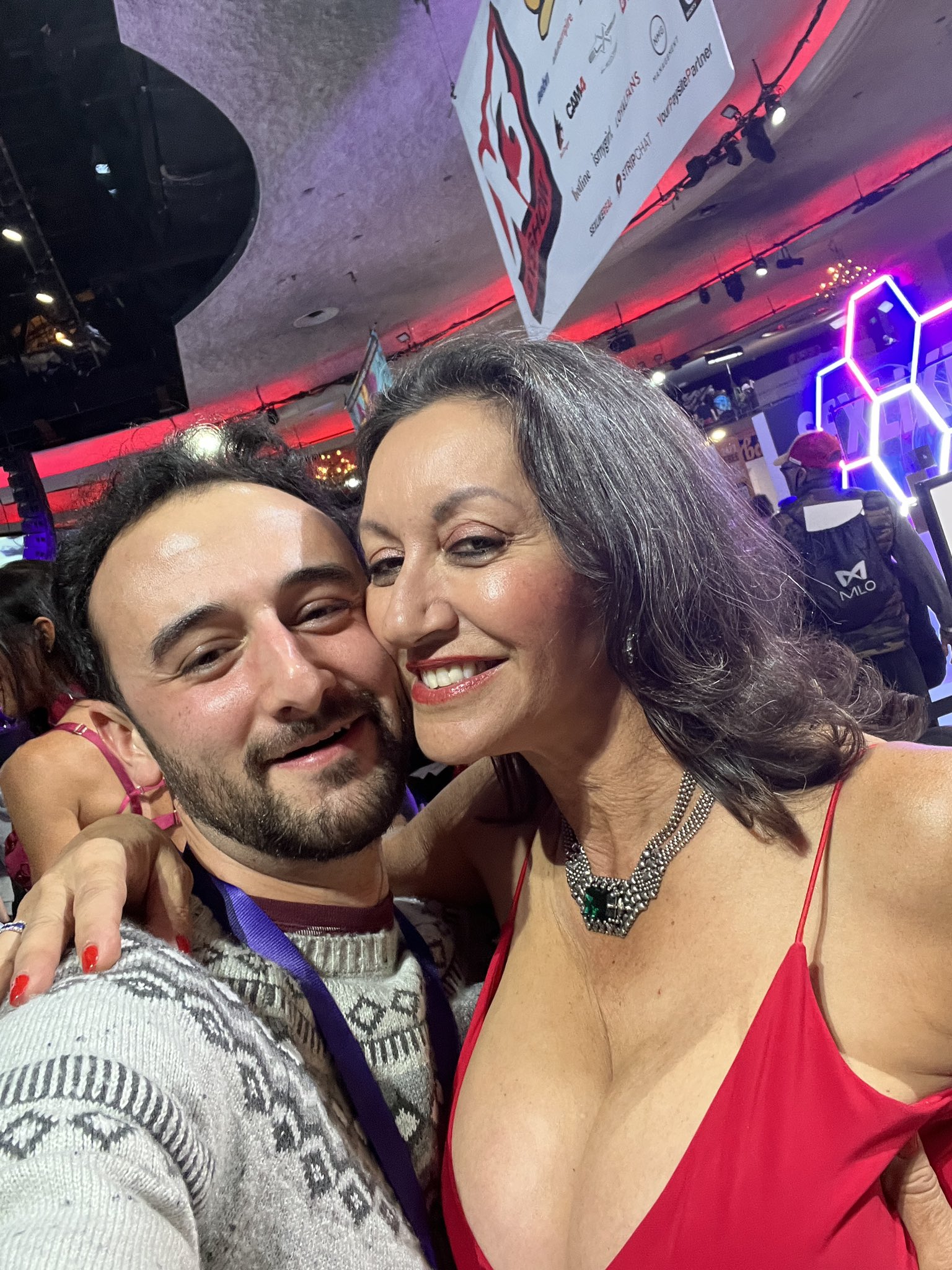 Jacob Coldwater (Free and VIP OF wno PPV) on X: With the sexy  @PersiaMonir @x3expo. New 🌶️ content cumming soon to our platforms 😉  t.coTyQfauv22R  X