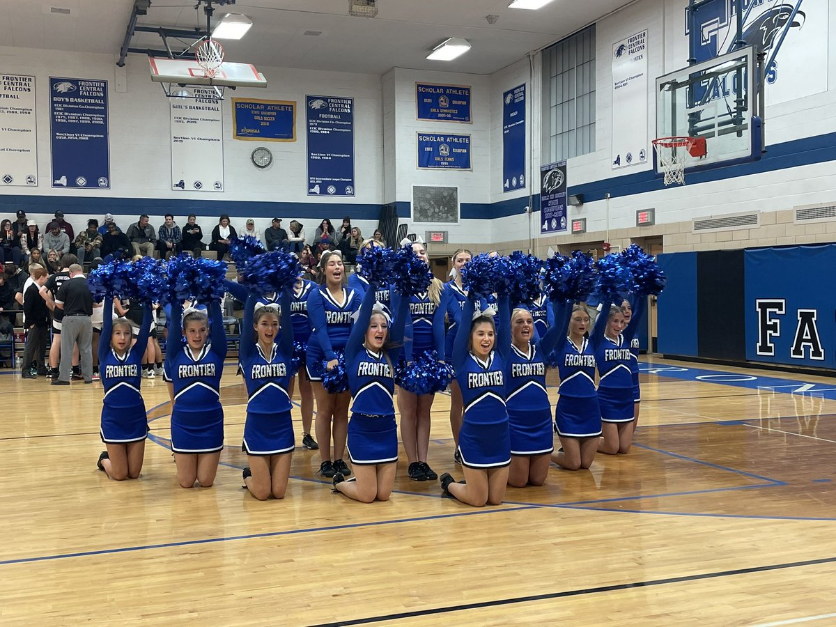 FalconCheer tweet media