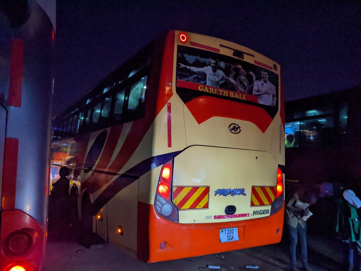 kirigitim's tweet photo. Time: 06:00am 19Β°C π€οΈπ‘οΈ
Date: Sat, Jan 14 | 2023
Loc: NYEGEZI BUS TERMINAL π
#Premier_Line
T 963 DNU - Mwanza Mpanda
T 246 BAV - Mwanza Mbeya No.1
T 200 DGK - Mwanza Mbeya No.2
#Loliondo_Coach
T 484 DWN - Mwanza Arusha
Photographer: @t_mabasi πΈ https://t.co/i0Es8eZjgM