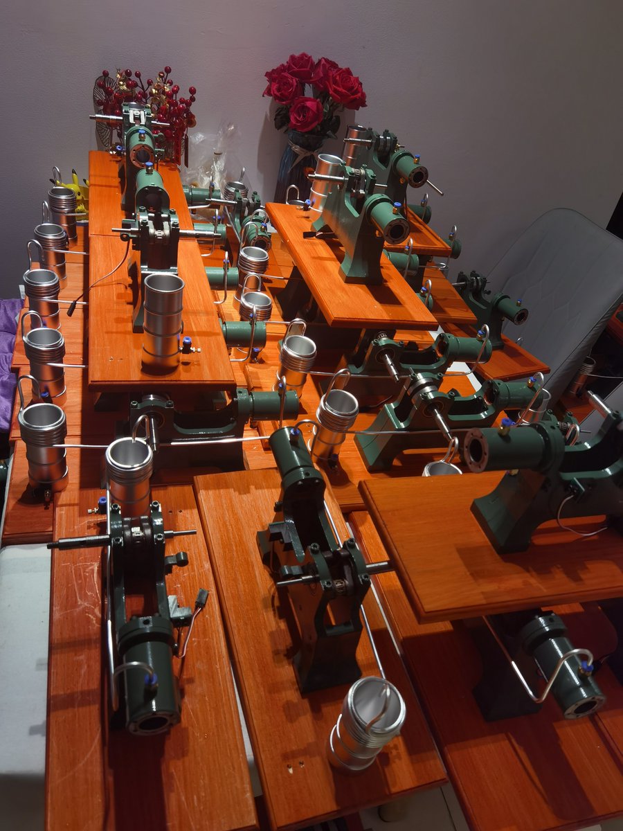 ENGINEDIY1's tweet image. RETROL Stationary Engine Is Almost Ready 🥰🥰🥰
bit.ly/3khAfxP
#enginediy #stationaryengine #enginemodel #gasolineengine #antiqueengine #collector