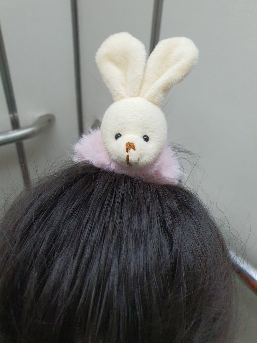 Rabbit year arriving! Rabbit hairband!
Happy weekend my friends!
