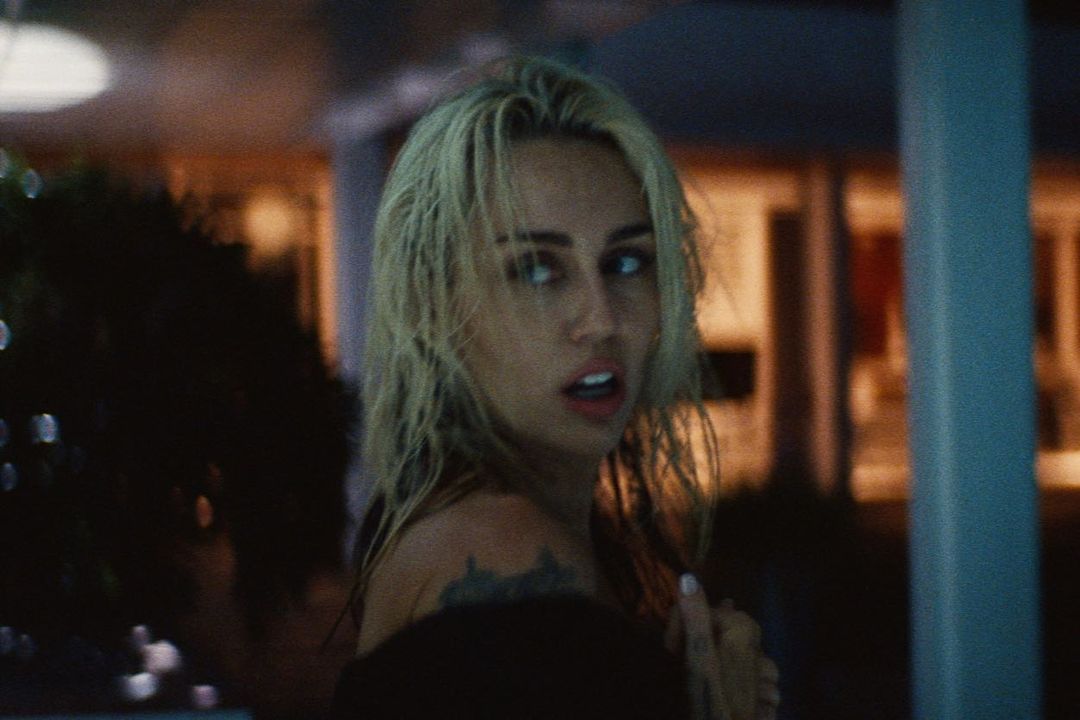 Miley Daily Updates tweet media