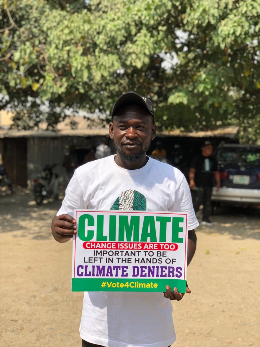 KajohLuper's tweet image. Happening now at masaka as GIFSEP present Climate risk reduction register at Hakimi's Palace. This is part of our efforts to sensitize the citizens about issues of climate change. These issues are already here with us. Get your PVC #Vote4Climate
#AfrikaVuka #Gifsep4Clmate