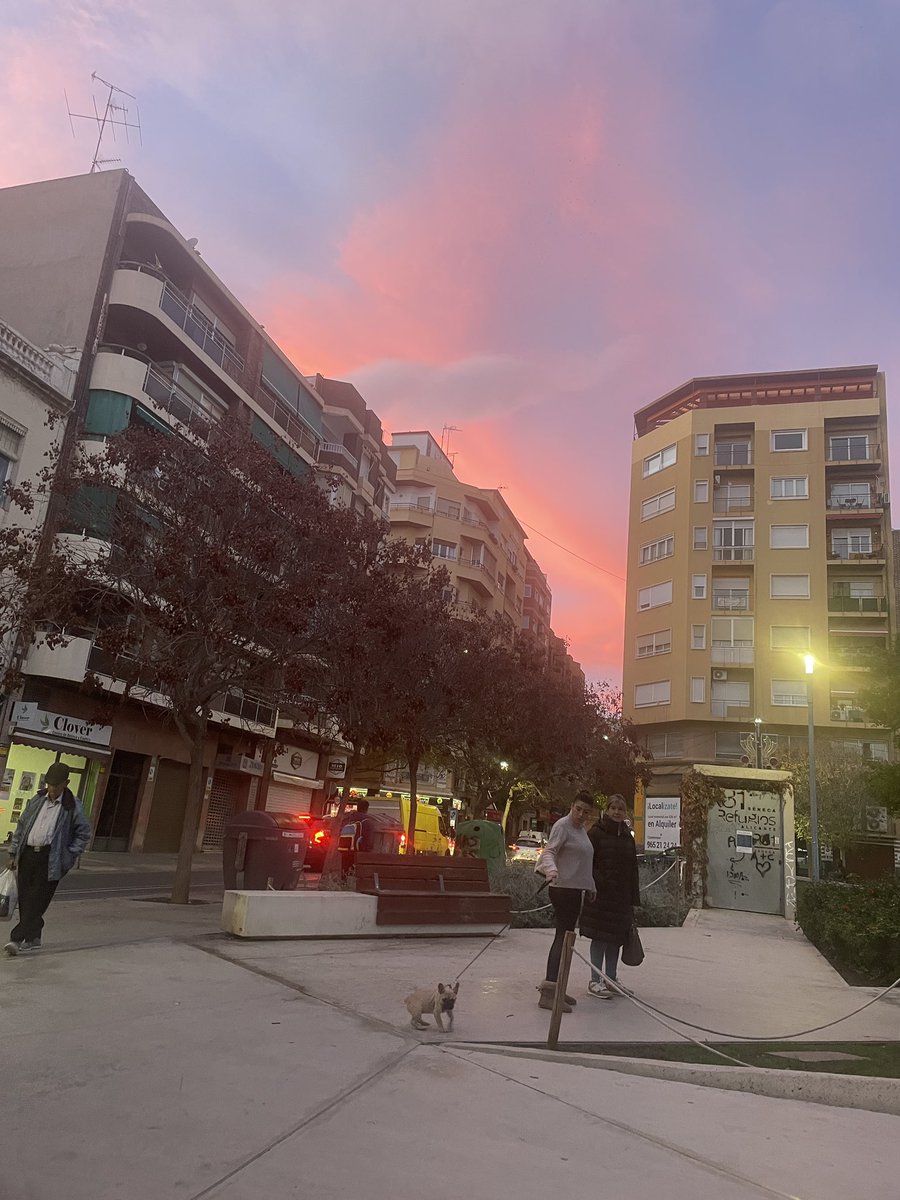 Podría sentarme a ver atardeceres toda la vida sin aburrirme ❤️‍🩹