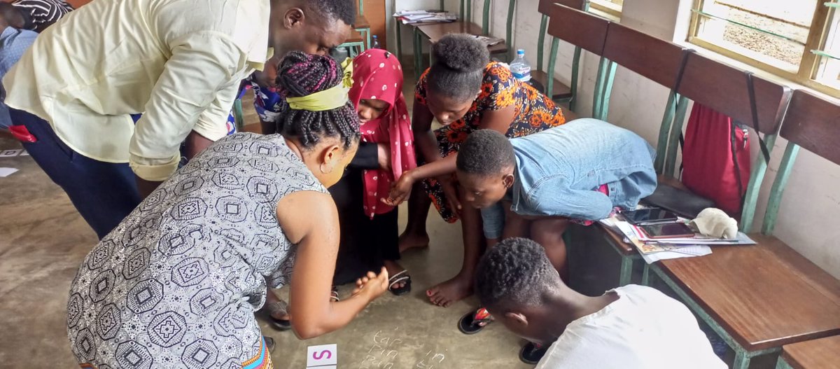 ALP_program's tweet photo. #Day3Training
#MyVillageChampions
#KilifiCounty
#FoundationalLiteracy https://t.co/D94wq4D5M7