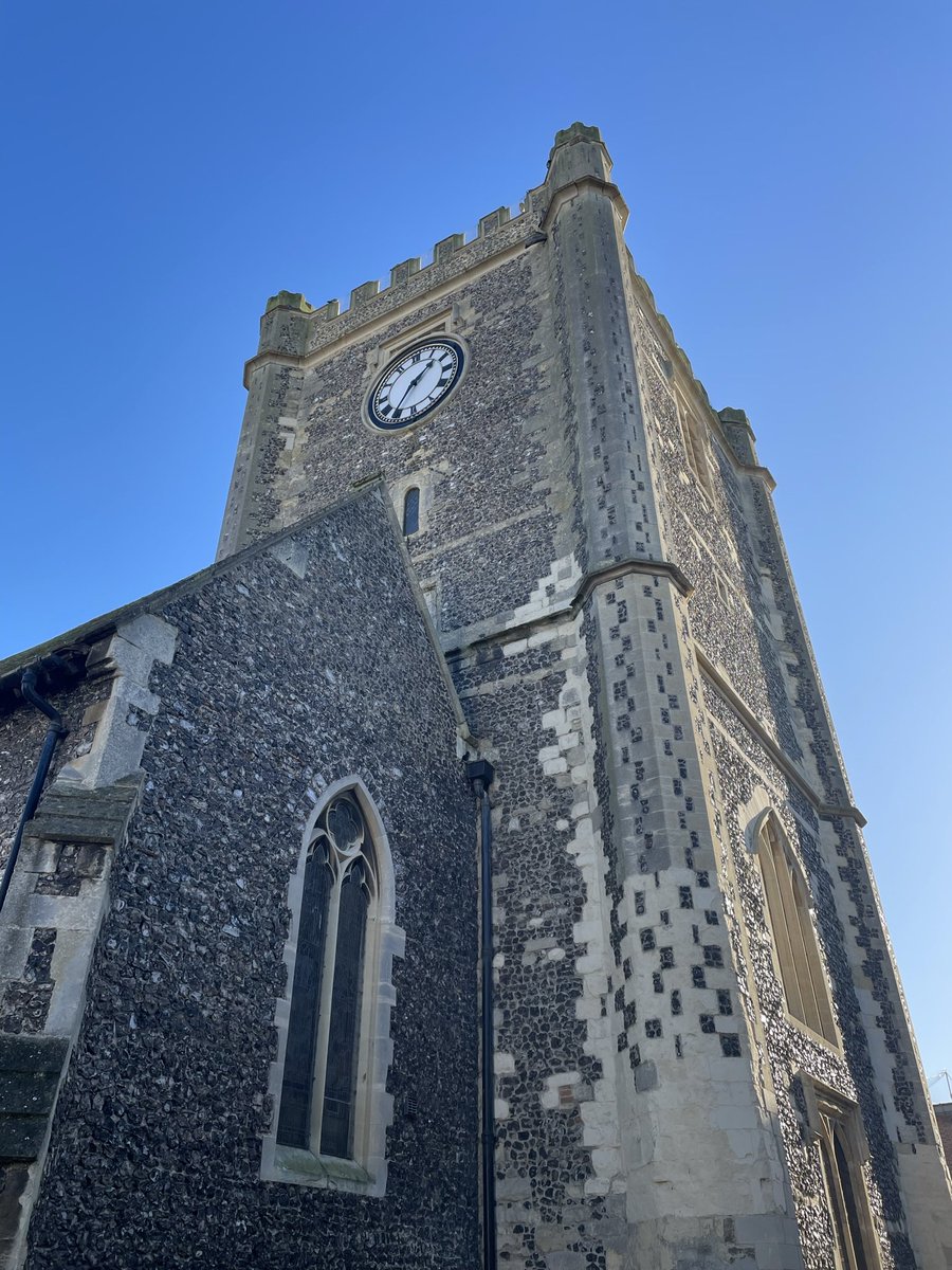 Seems an appropriate day to share for #SteepleSaturday the wonders of Wallingford <a href="/stmarylemore/">St Mary le More Church, Wallingford</a>