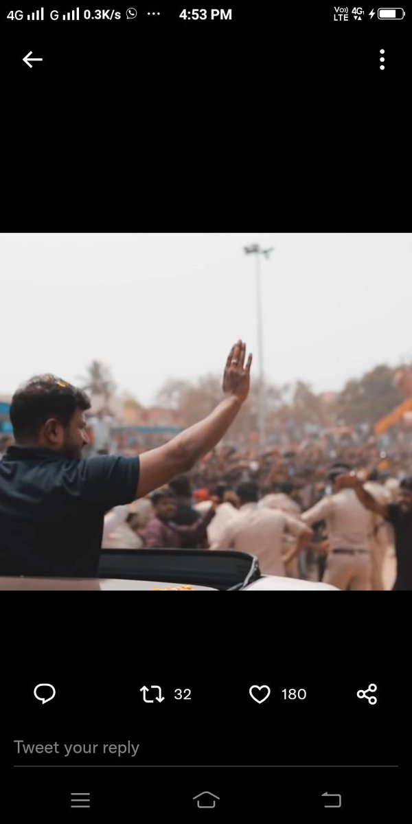 AppuTrends_'s tweet photo. 😍😎❤️
@PuneethRajkumar 
Follow - @YCompanyOffical

#DrPuneethRajkumar 
#AppuRoarsInBellary 
#Appu23ftStatueUnveil 
#YouthIcoNFcKarnataka 
#KarnatakaAppuBossAdda 
#AppuTrends https://t.co/StdquHC4si
