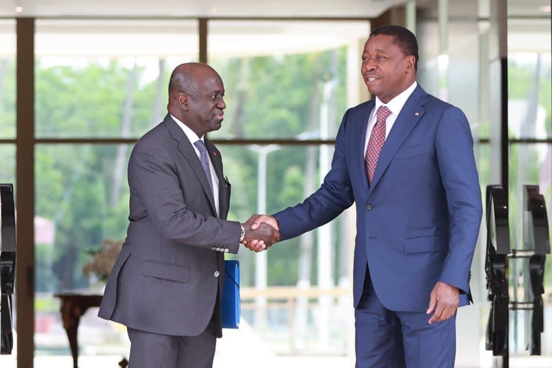ConseilEntente's tweet photo. M. @marcelamontanoh, Secrétaire Exécutif du Conseil de l’Entente, a été reçu en audience, le vendredi 20 janvier 2023, par S.E.M. @FEGnassingbe, Président de la République Togolaise, Président en exercice de la Conférence des Chefs d’Etat du Conseil de l’Entente. https://t.co/IyKCCU4Otj