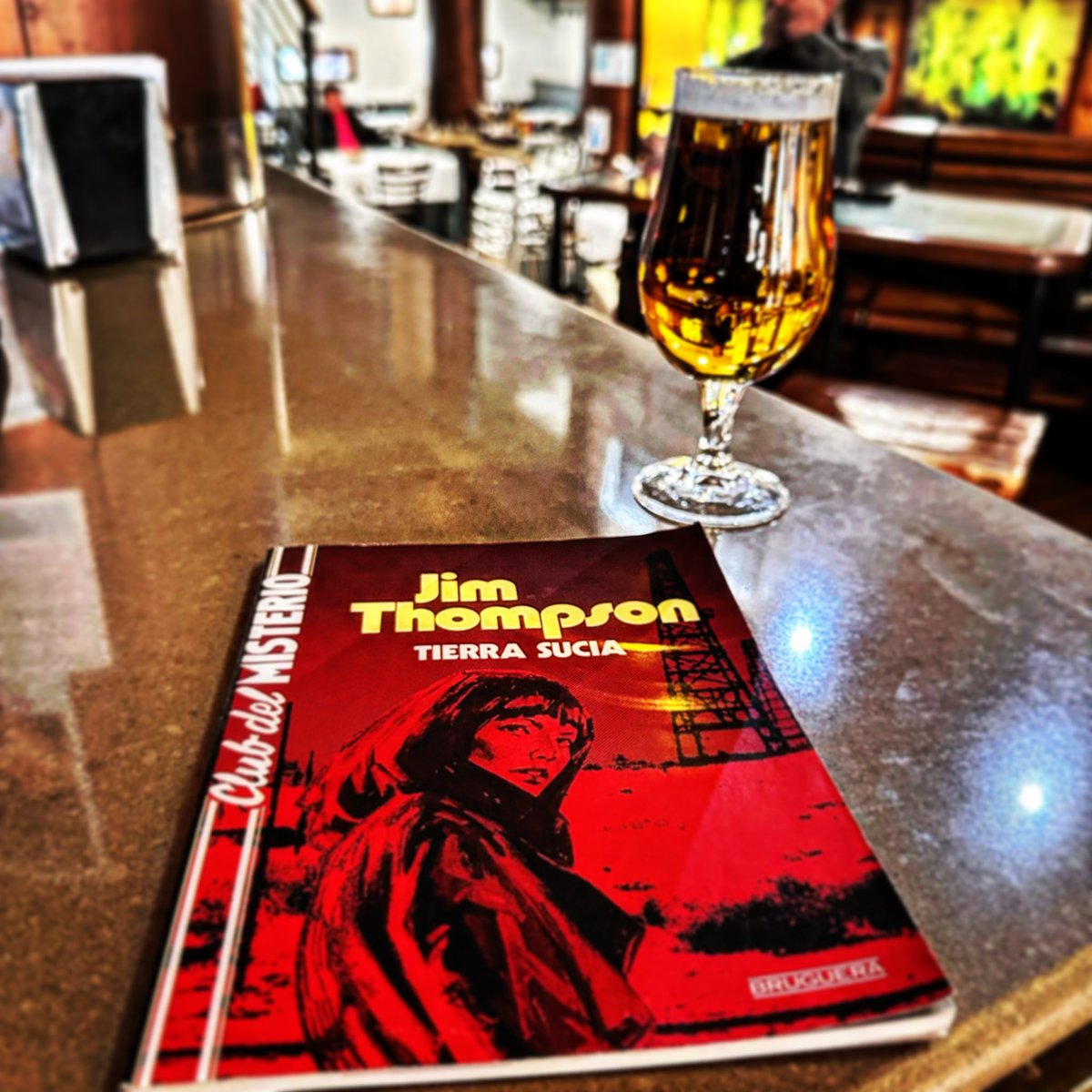 hutxu's tweet image. Hoy la pesca ha sido escasa pero de calidad. #novelanegra #vermú