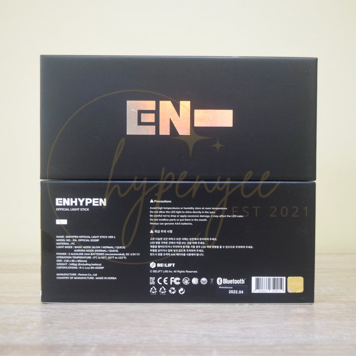 hypenyee's tweet photo. #HypenyeeOnhand | wts lfb ph

ENHYPEN Official Light Stick

sealed - 2400 + LSF

— 2 stocks left onhand
— dop: within 24hrs
— dm or reply mine

🏷 engenebong lightstick ls jungwon heeseung jay jake sunghoon sunoo ni-ki https://t.co/CbjDrxMtpN