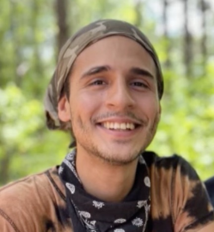 Defender of the forest killed by the police in the United States dlvr.it/ShDTCb