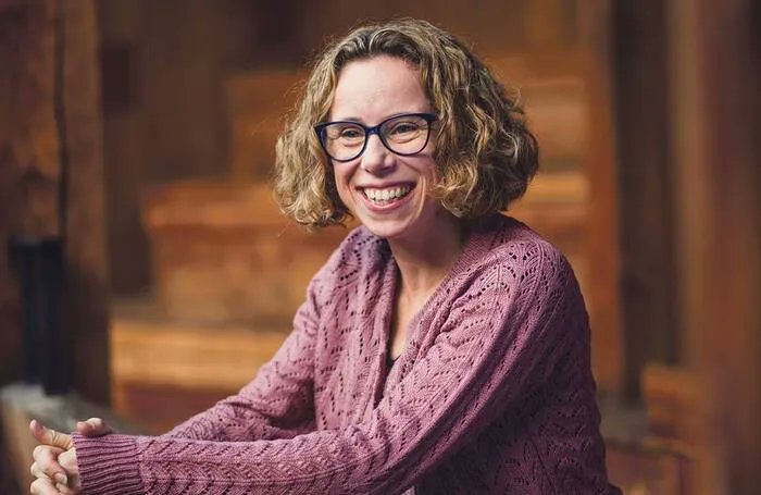 TheStage's tweet photo. . @The_Globe artistic director Michelle Terry has warned that drama schools are spending less time teaching Shakespeare, as the focus shifts to preparing students for careers in areas such as film and television https://t.co/wl66qGmbfJ https://t.co/Gan1vNHtSP