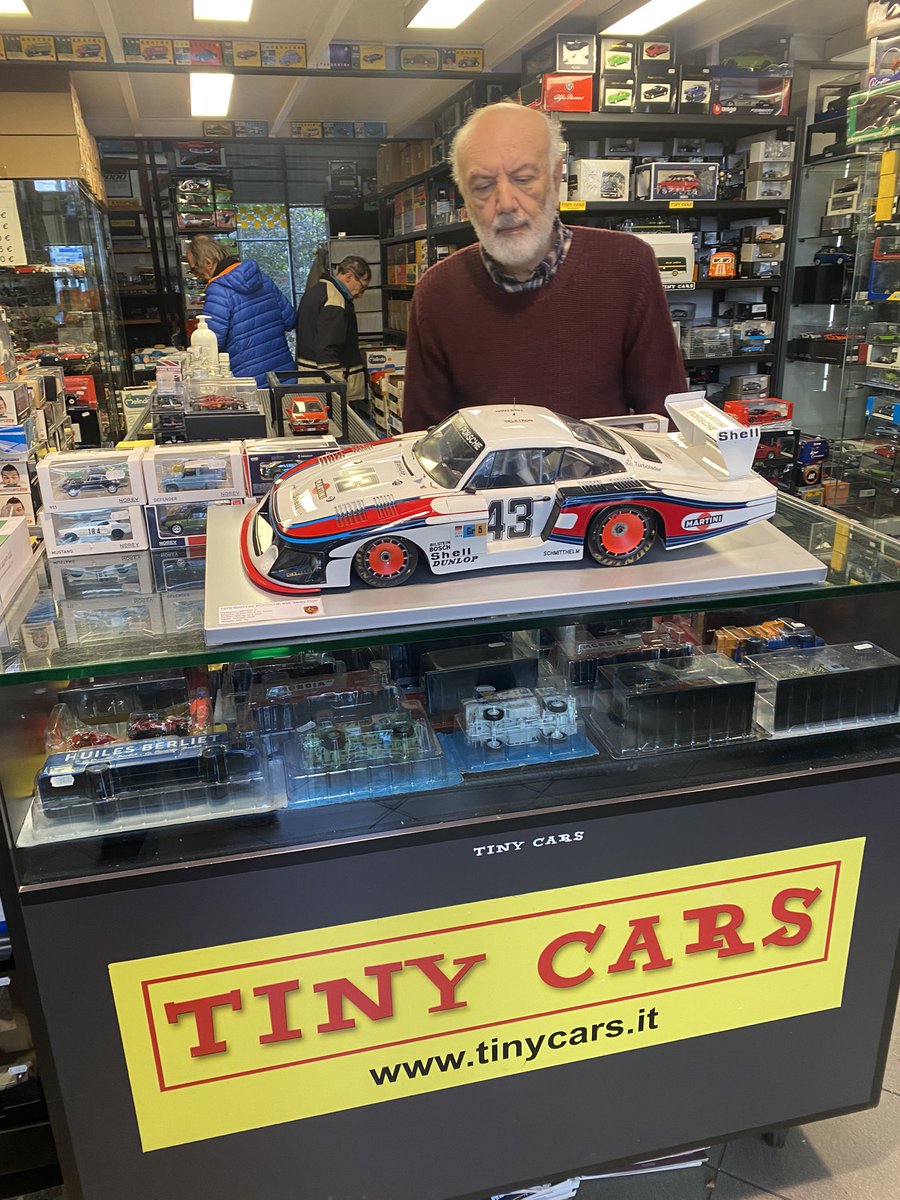 cars_tiny's tweet photo. Davide Gazzola ci presenta la sua ultima creazione! Porsche 935 “Moby Dick” completamente autocostruita in scala 1:8 #porsche #porsche935 #scala18 #scale18 #modellismo #models #porsche #porsche935 https://t.co/SR19xI53f2