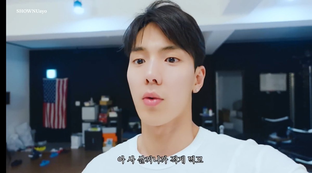 monstasaurus's tweet photo. Bener yang kihyun bilang 😭🤣 https://t.co/f6T7sPuSuL