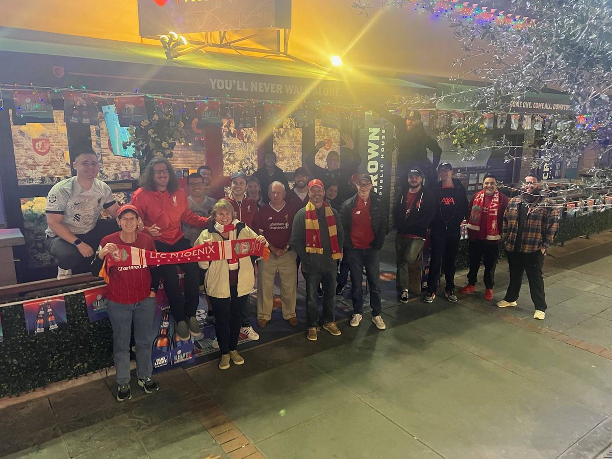 LFCPHX's tweet photo. Early morning kickoff Reds braving the Phoenix cold at Crown. 0-0 vs Chelsea at the half, hoping we can get the 3 points. #OLSCPHOENIX #YNWA #OLSC https://t.co/hQJrcjgvjm