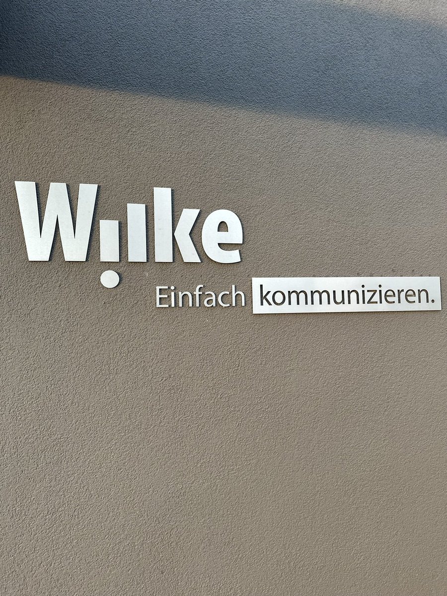 vbe_rp's tweet photo. 🟢Am Donnerstag und Freitag waren wir zu Besuch bei der Wilke Mediengruppe🟢

Wir konnten viele spannende Eindrücke und Erkenntnisse für die Zukunft gewinnen. 
Es wird ein ereignisreiches Jahr 2023😉

#schule #bildung #zukunft #digital #gestalten https://t.co/dtVAt0bSH8