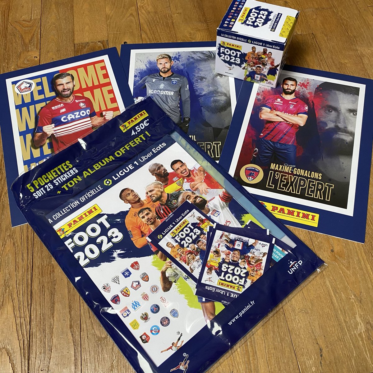 L1NoContext's tweet photo. 🚨 JEU CONCOURS 🚨

Avec @Panini_fr, nous vous offrons l’album 2023 de la Ligue 1, une boîte de 50 pochettes ainsi que trois stickers au format A4 ! ⚽️

RT + follow @L1NoContext et @Panini_fr pour avoir une chance de l’emporter ✅

TAS le 29/01/2023 🍀 https://t.co/YkSWHiqBU4
