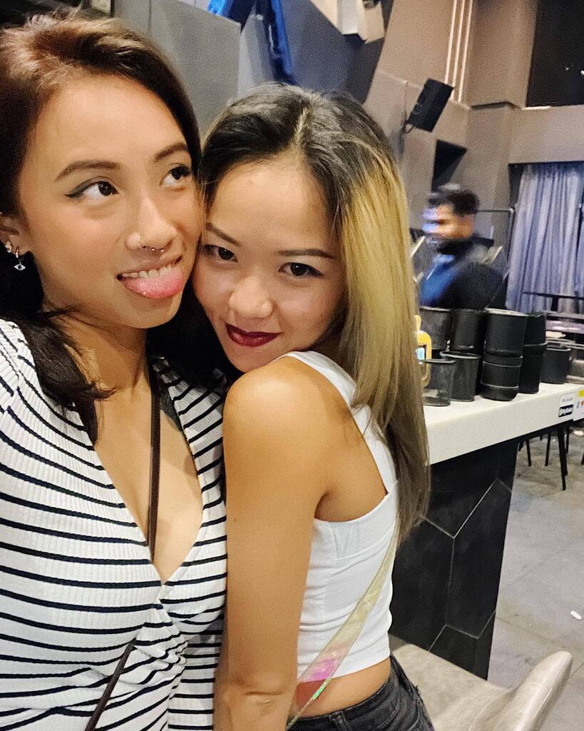 chapterelf's tweet photo. Appreciation post for one half of the #hantwo during her birthday month. Thanks for bringing more color into my life with your hair and fashion choices. 😂 

No one else I’d rather go to manyao bars with. 🧡

#packagedeal #b1f1 https://t.co/F2BjUfzfEd