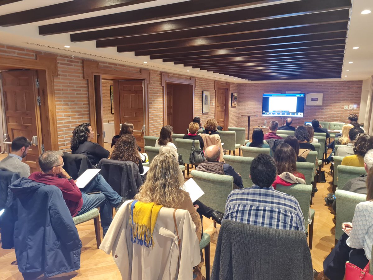 Gran éxito de asistencia de la primera reunión <a href="/NeuroReca/">Neuro-RECA</a> de formación dirigida a Neurólogos investigadores, con más de 60 asistentes de toda Andalucía. Nivel altísimo de las ponencias. Muchas gracias a todos y a <a href="/NovartisSpain/">Novartis España</a> por su apoyo a esta iniciativa itinerante.