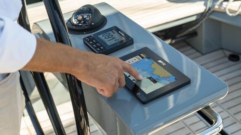 marinebizworld's tweet image. Raymarine launches multiple new products at boot Düsseldorf 2023 @nonstopboot #boot2023 #bootduesseldorf , including the @Raymarine Axiom® 2 Pro range, a powerful line of multifunction chartplotters marinebusinessworld.com/news/257851/Ra…