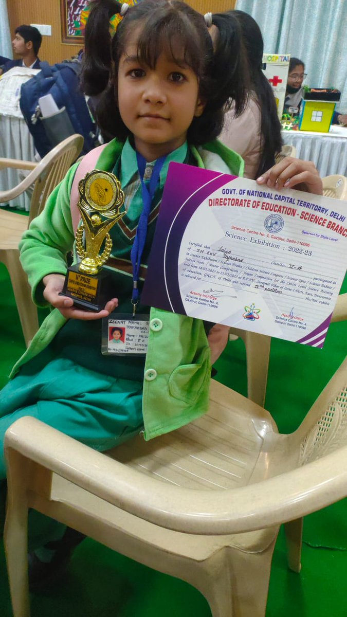 ZeenatSkv's tweet photo. Faiza V-A Got IInd postion in Science Slogan.
@Dir_Education 
@gupta_iitdelhi 
@SCERT2021 
@DSTF_2020 
@DelhiEduNews https://t.co/01SZ2j51t7