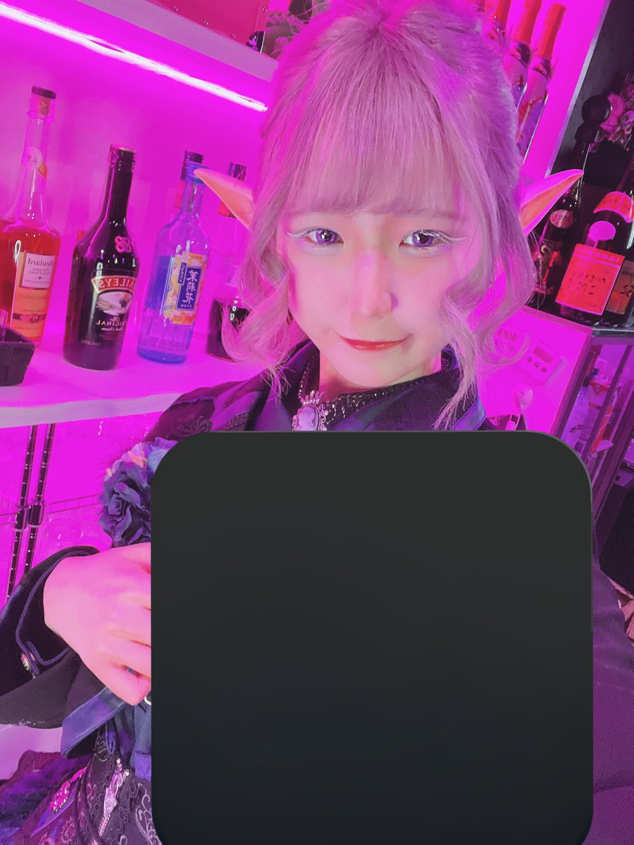 shiranui__1818's tweet photo. 生誕です！！！本日朝の5時まで！！！
衣装は会いに来てからのお楽しみ…！✨

 @bazzhoney 

 #コンカフェ  #営業  #難波  #ミナミ  #関西  #日本橋  #心斎橋  #御堂筋  #宗右衛門町  #ハイトーン  #ハイエルフ  #美男美女と繋がりたい  #大阪  #コンカフェ好きな人と繋がりたい  #誕生日 https://t.co/Px7ETAzy7B