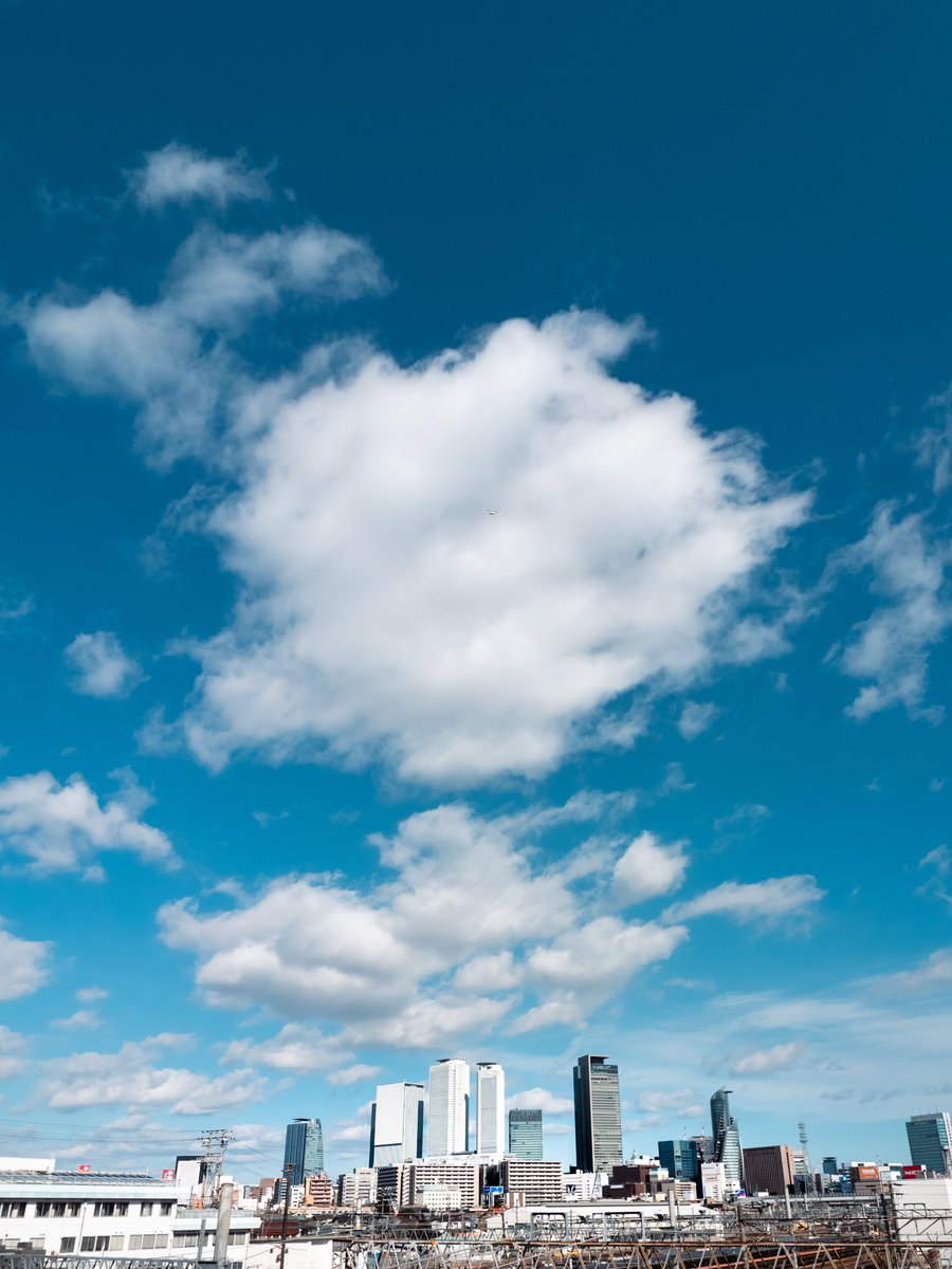 名古屋 高層ビル群

LEICA DG SUMMILUX 9mm/f1.7

#LUMIX #LUMIXG9 #チームm43
#写真好きな人と繋がりたい
#LUMIX友の会