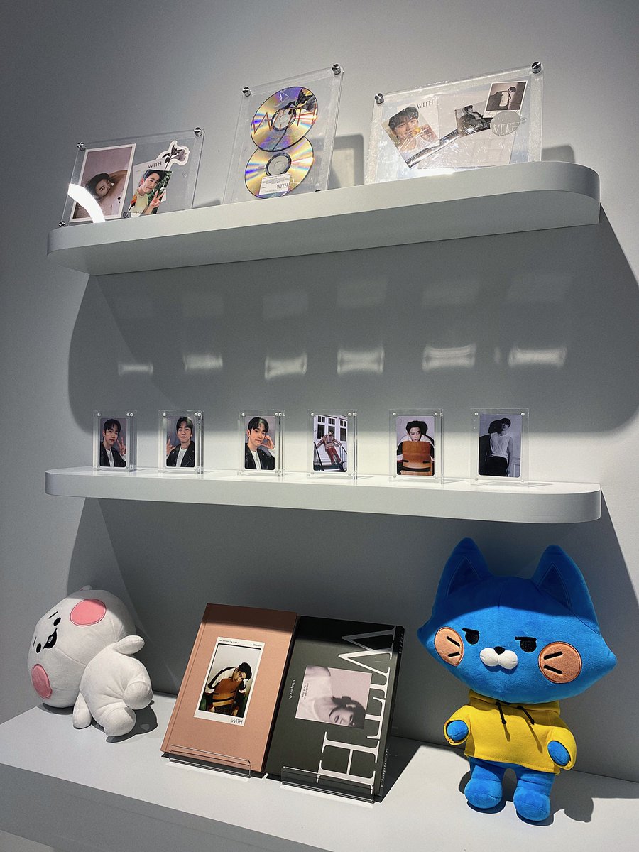 kwang__82's tweet photo. #케타포인사 #케타포_박진영팝업

너무너무 소중하고 예쁜 공간..♡♡ 덕분에 행복한 시간 보내고 왔어요 직원 분이 녕긔가 직접 붙인 스티커도 주시고 ㅠ.ㅠ 럭드도 다양하게 나왔어요 감사합니다!! https://t.co/oNrDvqiLGJ