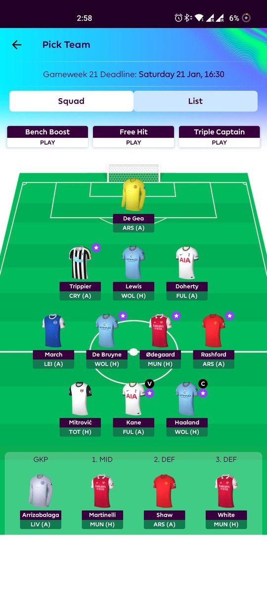 abhishekdasp's tweet photo. A week after wildcard which went horribly wrong with 29 points on bench, I am stuck with another benching headache. @LetsTalk_FPL @OfficialFPL #FPL #wildcard https://t.co/G87QAMGPl0