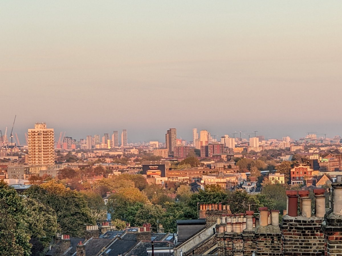 CIeanShirt's tweet photo. @ACAPeckham For balance this is what the local skyline actually looks like. Witcombe, Grasmere and Windermere Point already stick out like sore thumbs. Are these fine bc they are post war social? This is a well connected location in Z2 which fits higher density development. https://t.co/AupSv7ZQst