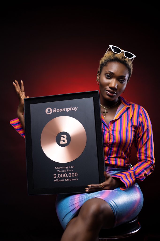 BoomplayGhana's tweet photo. Ghana🇬🇭 wake up! Our queen is winning! Congratulations to @wendyshaygh on winning 3 #BoomplayAwards🥳! The world is listening and loving her music with over 50M total streams, 10M song streams of #Survivor & 5M album streams of #ShayningStar!!!
#BoomplayAwards2023 #ShayGang https://t.co/MjVXfCADDe