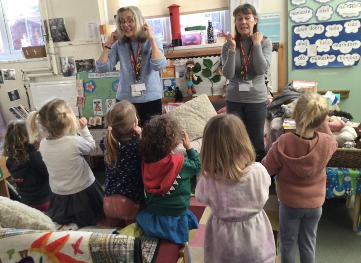 As always, another great visit from our friends at @dorkinglibrary -singing,songs, rhymes, stories and of course some movement!
#wearedorking #dorkingnurseryschool