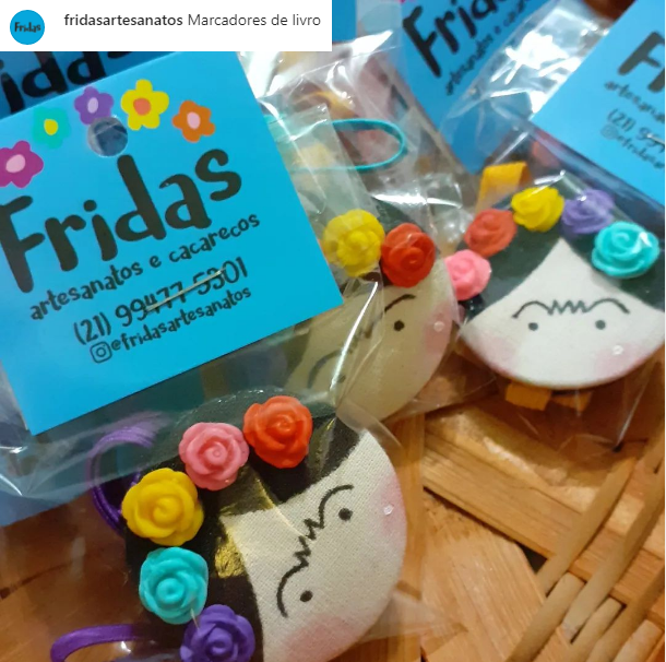 Claudio80435354's tweet photo. CLÁUDIA LIMA
FRIDAS ARTESANATOS E CACARECOS
Tel: (21) 99477-5301

#artesanato #papelaria #feltro #reciclado #mascaradeproteção #mdf #artesa #vasos #blocodegeladeira #portaalfinete #mandala #pesodeporta #portapregador #oratorio #portacelular #placas #caixadecostura #estojos https://t.co/RM8YD5oLom