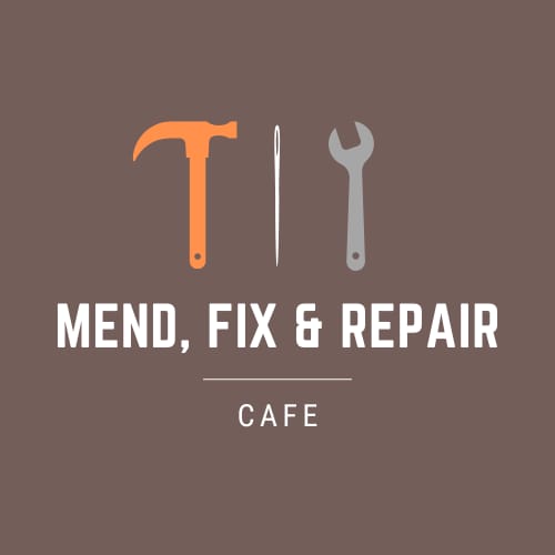 #Southfields Mend, Fix & Repair Cafe returns to @stbarnabasUK (Merton Road entrance) TODAY, 12-3pm. Restart volunteers can help you repair small electrical appliances, household items, clothing etc. Plus energy-saving advice from @CREWEnergyLDN 
FREE.
@SouthfieldsGrid