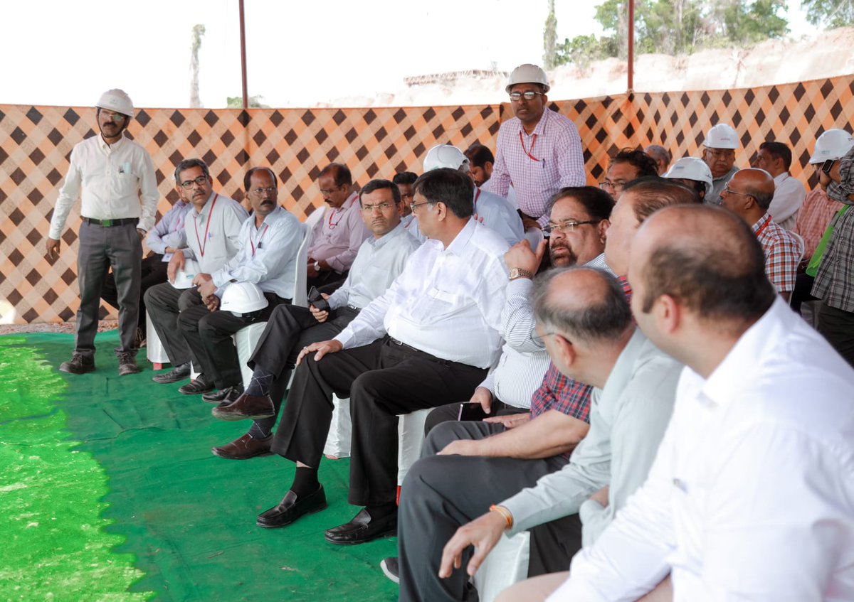 fact_kochi's tweet photo. Bhoomi Pooja for the construction of the main building for the new NP plant at Cochin Division, Ambalamedu https://t.co/mzCxoqget3