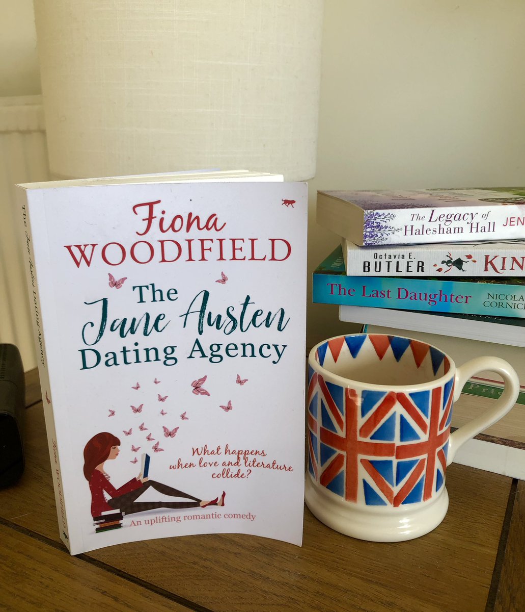 Book at the bedside. Had great fun spotting all the #janeausten references! @FionaWoodifield @Bloodhoundbook #romcom #weekendreads #booktwt #BookTwitter @EmmaBridgewater