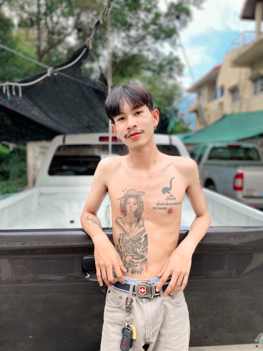 Aim15456903's tweet photo. ตัวเล็กอุ้มง่ายคับ🤭💦 #นิคมซอย15 #นิคมสมุทรสาคร #มหาชัย #ท่าจีน #สวนส้ม https://t.co/Od8pz54YUP
