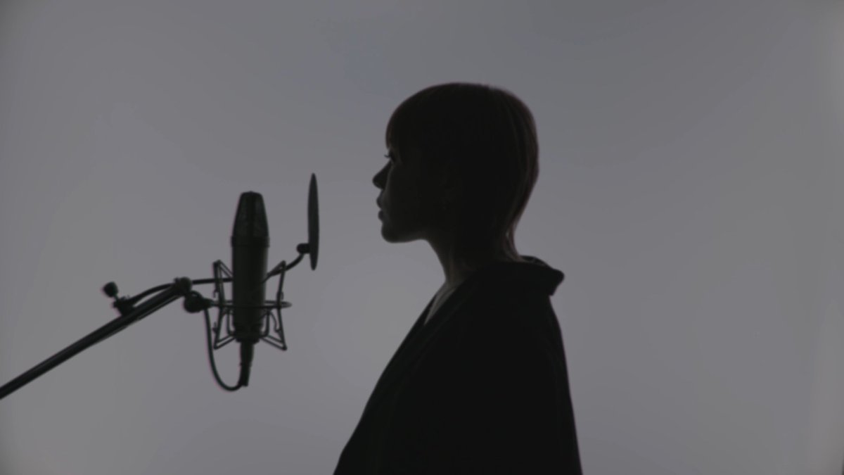 ELLEGARDEN「Missing」のカバーを
歌ってくれたのは、
塩入冬湖(FINLANDS) <a href="/Finlands12/">FINLANDS / 塩入冬湖</a>

個性的でハスキーな歌声が
1度聞いたらクセになります！
皆さんもこの歌声の虜になること
間違いなし⚡️

▶︎youtu.be/NtcyExB02_M