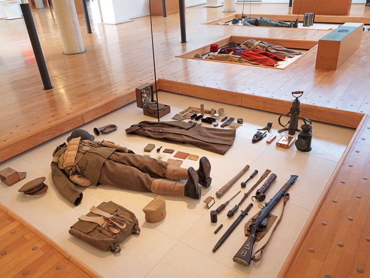 sirjohnmonash's tweet photo. En visitant les champs de bataille de la Somme, ne manquez pas l'@historial1418 à Péronne. 

L'Historial est l'un des musées les plus provoquant du front occidental, avec une exposition détaillée consacrée aux actions australiennes en 1918 au Mont Saint Quentin. https://t.co/dqhWzYfBJq