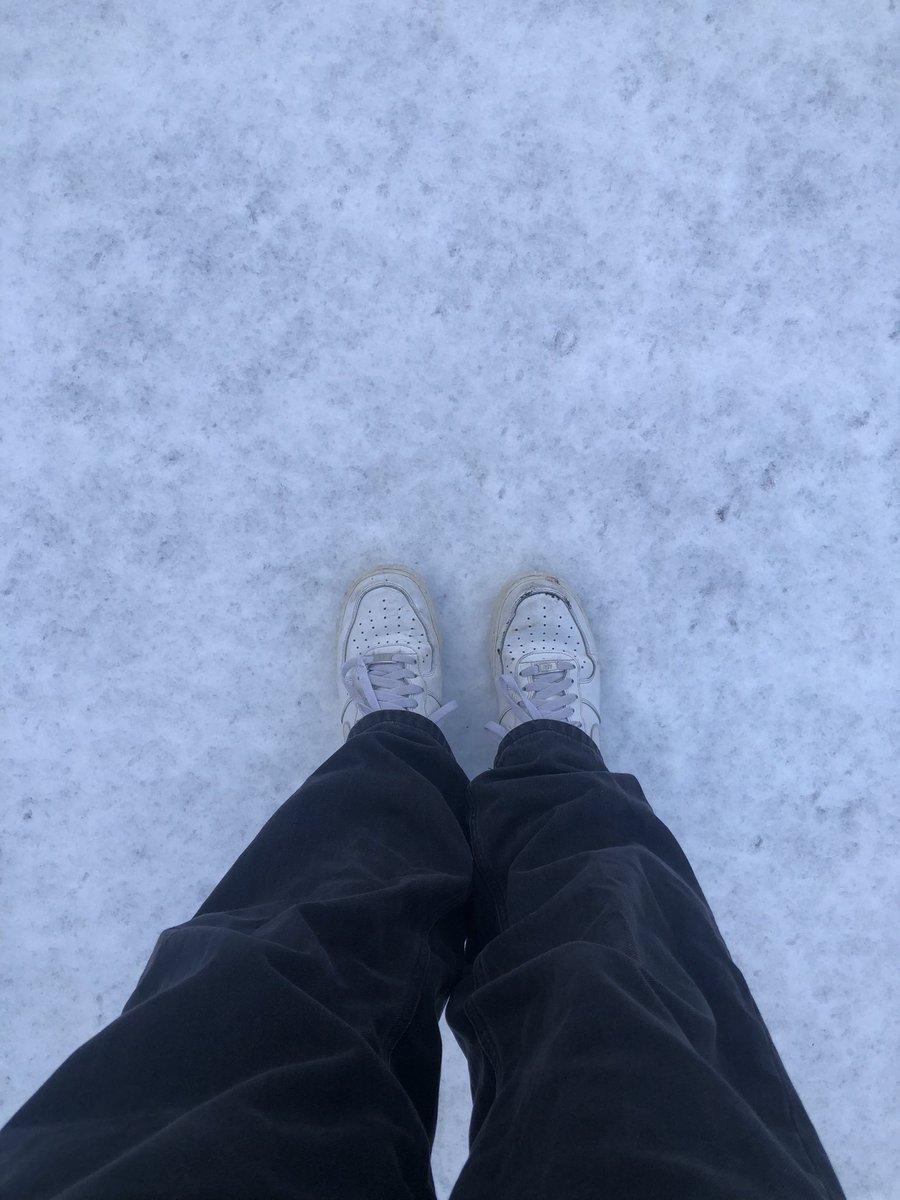 fair9205's tweet photo. Het sneeuwt https://t.co/hA6W0nyNCu