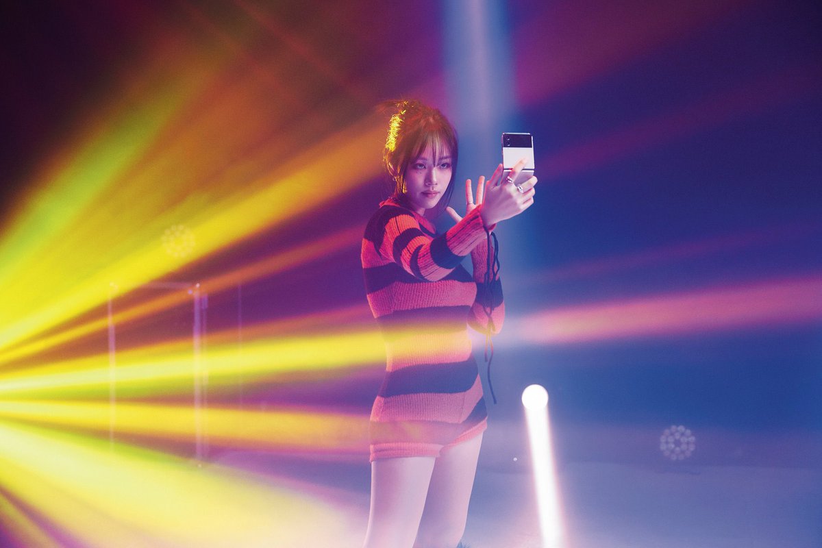 bibiarchived's tweet photo. photos from #bibi’s performance for samsung nxt https://t.co/TRXP45BNSJ